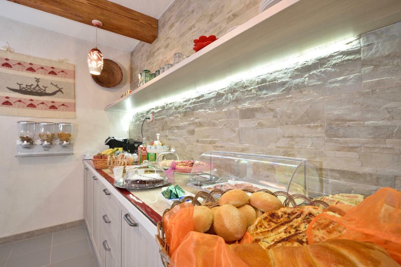 B&B Issicoro Baunei Kültér fotó