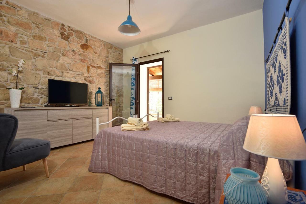 B&B Issicoro Baunei Kültér fotó