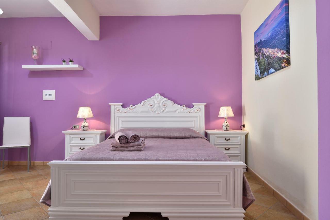 B&B Issicoro Baunei Kültér fotó